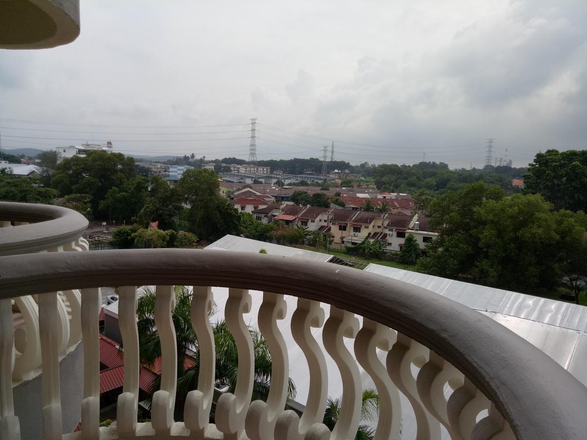 Ruiyas Sea View Condominium Portdickson Петалинг Джая Екстериор снимка